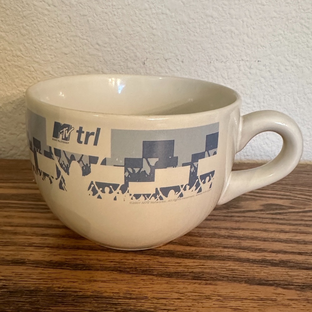 MTV TRL Large Coffee Mug